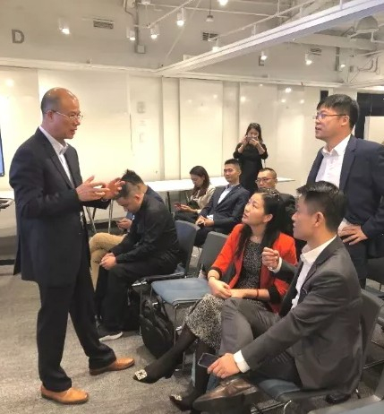 谢康教授为同学们答疑解惑