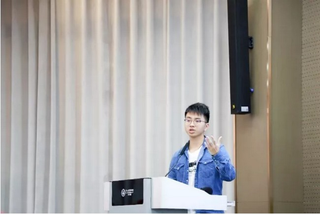 罗杰聪同学分享